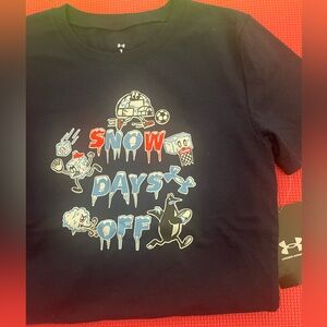 Size 7 boys short sleeve navy tshirt